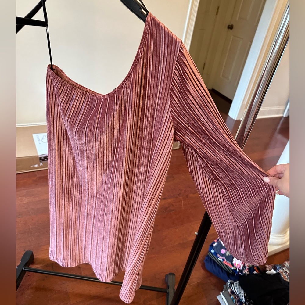 Pink/mauve velvet one shoulder long sleeve mini dress